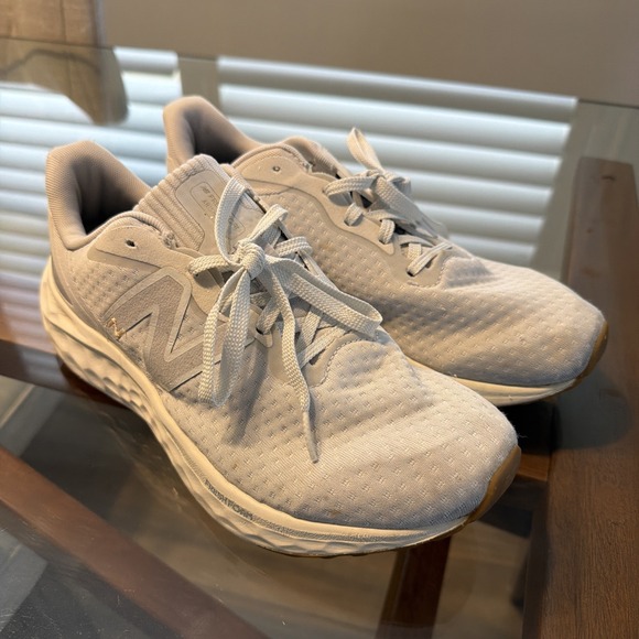 New Balance Shoes - New Balance Fresh Foam Arishi White Womens Size 10.5